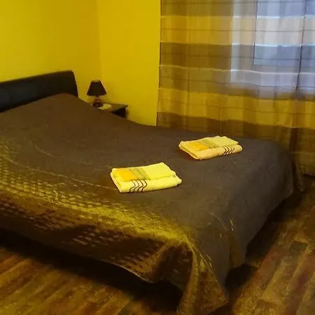 City Center Raua Apartamento